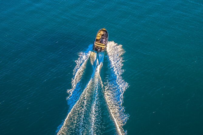 Santorini Boat Rental: License Free and Full or Half Day Options - Key things to know before you drive
