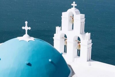Santorini Cable Car-Free & Stress-Free Private Island Tour - Finikia trades crowds for a quieter viewpoint