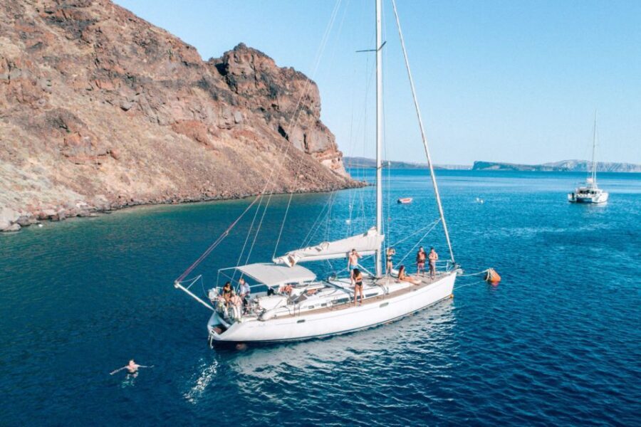 Santorini Caldera: Morning Sailing Cruise with Meal - Tips to make your morning sailing smoother