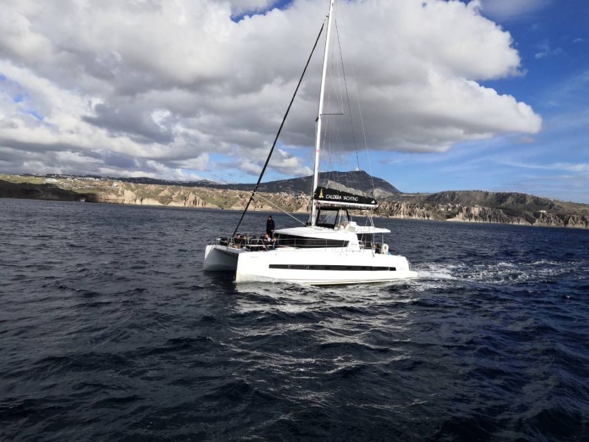 Santorini Caldera: Panorama Winter Cruise - Ammoudi and Oia: the view you’ll actually wait for