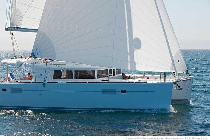 Santorini Caldera Sailing Tour with BBQ Lunch and Drinks - Day or Sunset Catamaran: Pick your Santorini mood