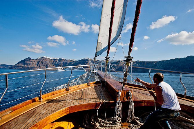 Santorini Caldera Sunset Sailing Cruise with Dinner and Wine - Boat comfort, group size, and the seating reality