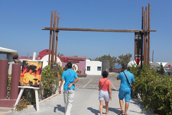 Santorini car tour with a local - Imerovigli and the blue-domed church