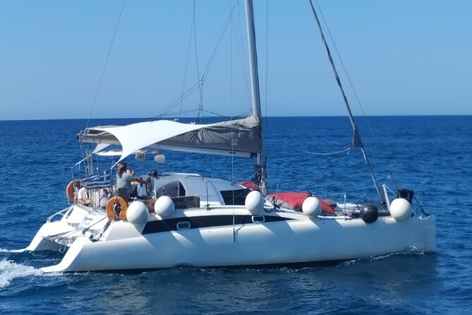 Santorini Catamaran Cruise – 5-Hour Private Sailing Experience - Nea Kameni hot springs and lunch aboard