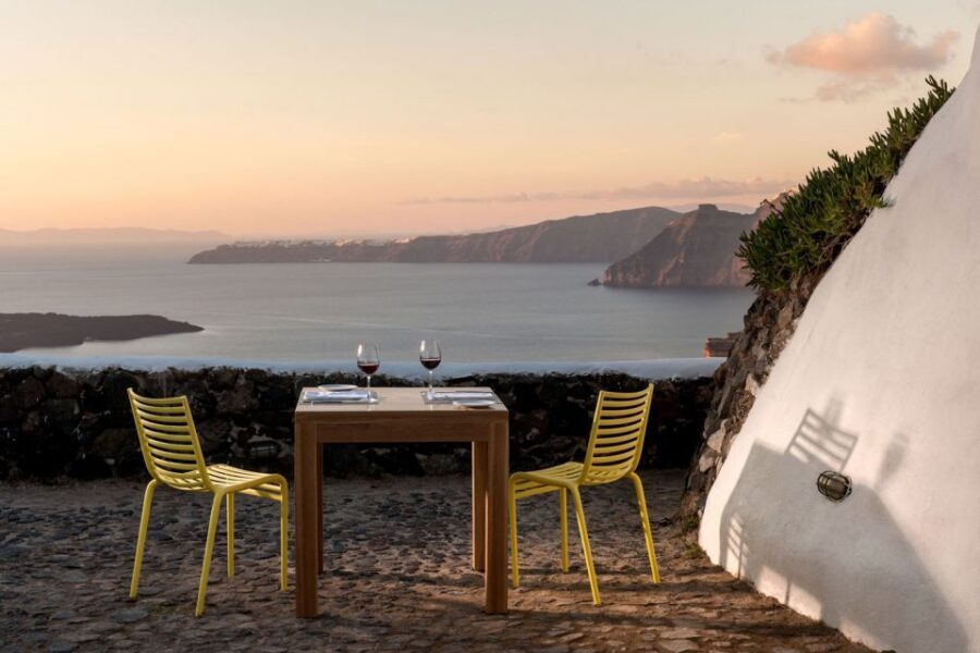 Santorini: Catamaran Cruise, Winery, & Oia Sunset Combo Tour - Morning Pickup and Getting Onto the Caldera Route