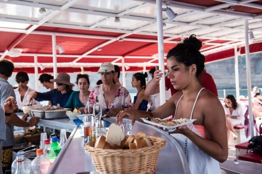 Santorini: Catamaran Cruise, Winery, & Oia Sunset Combo Tour - Venetsanos Winery: tasting with volcano views