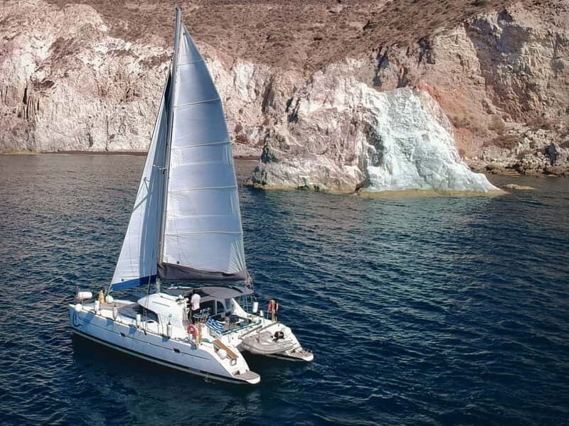 Santorini: Catamaran Cruise with Food and Drinks - Key things that make this cruise worth it
