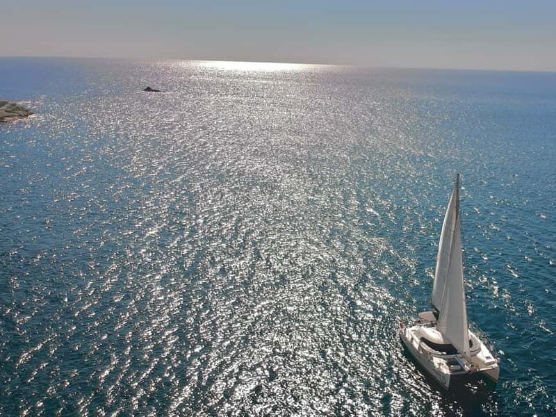 Santorini: Catamaran Cruise with Food and Drinks - Hot springs near Palea Kameni: soak, don’t treat it like a spa