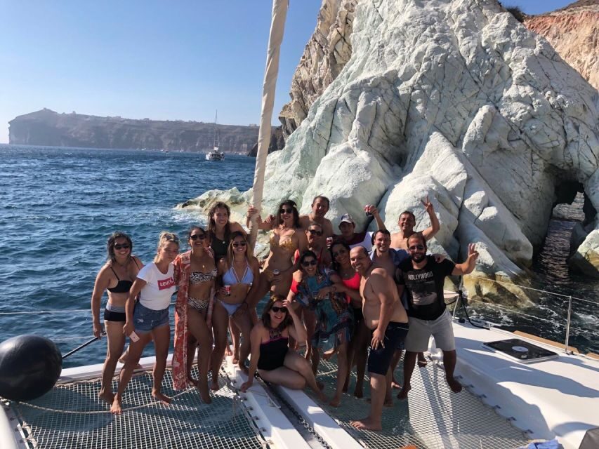 Santorini: Catamaran Cruise with Meal & Open Bar - The Open Bar: What You’re Getting (and Why It Makes the Day Easier)