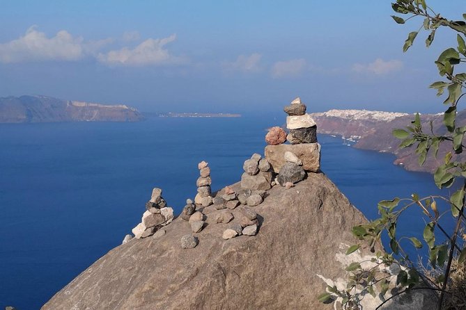 Santorini Classic Private Tour - Four Santorini sights in one carefully timed half-day