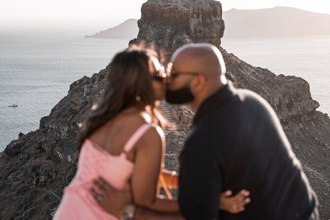 Santorini: Customized Private Photoshoot Walk in Oia - Posing Guidance That Feels Vacation-Friendly