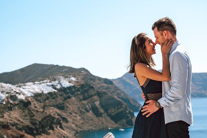Santorini: Customized Private Photoshoot Walk in Oia - Timing Strategy: Picking a Time Slot That Works for You