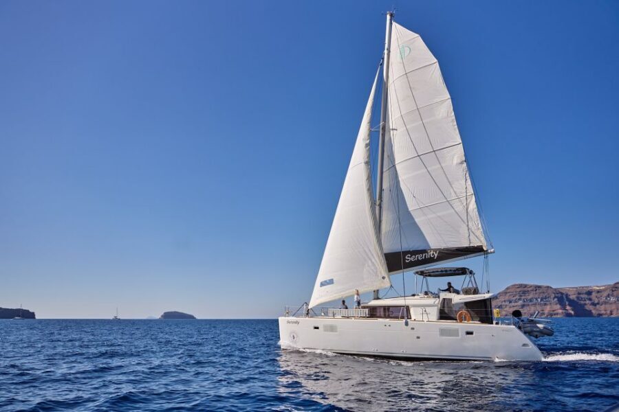 Santorini: Day Luxury Catamaran Cruise with Meal & Drinks - Luxury Catamaran Morning: Why 4 Hours Feels Like More