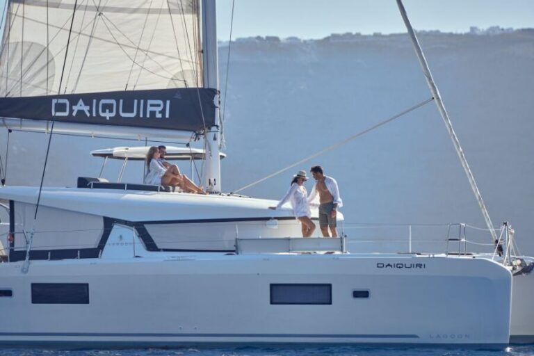 Santorini: Day Luxury Catamaran Cruise with Meal & Drinks - From Hotel Pickup to Ammoudi Bay: The Easiest Part of Santorini