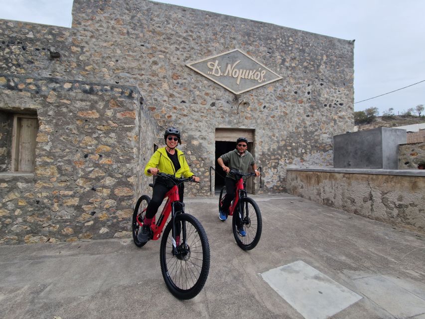 Santorini: E-bike tour experience - Why an e-bike works well in southern Santorini