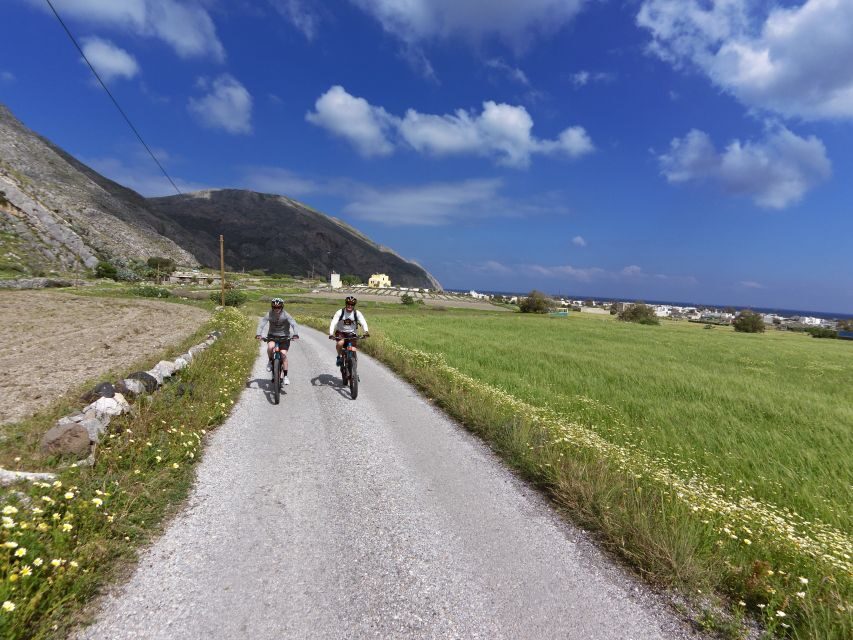 Santorini: Electric Mountain Bike Adventure - Group size, guides, and the comfort level you should expect