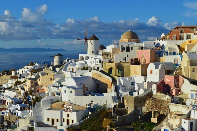 Santorini Essentials Half Day Private Sightseeing Tour - Megalochori cave houses: a calmer counterpoint to Oia