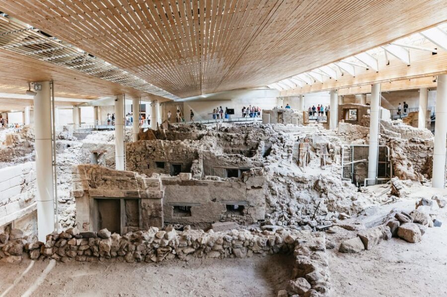 Santorini: Experience Akrotiri with a Licensed Tour Guide - Key highlights you’ll care about