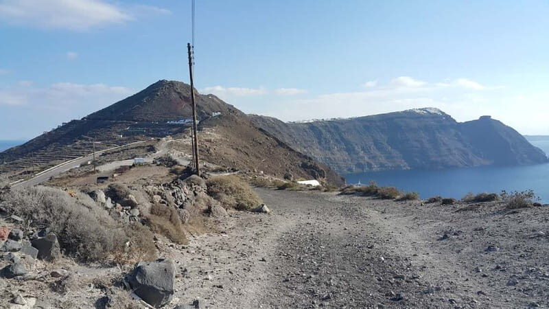 Santorini: Fira to Oia Caldera Hike with Guide - Oia payoff: 2.5 hours that turns a hike into a day plan