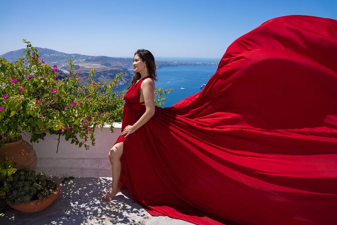 Santorini Flying Dress Experience - The photo package and what you really receive