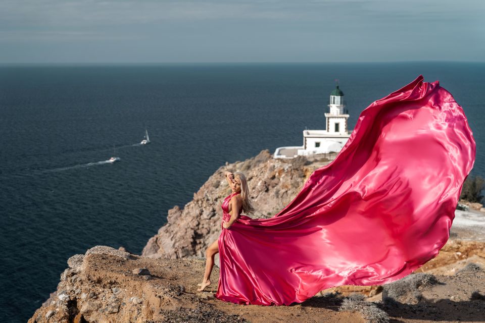 Santorini: Flying Dress Photo © Photoshoot "Express Package" - Should you book this Santorini photoshoot?