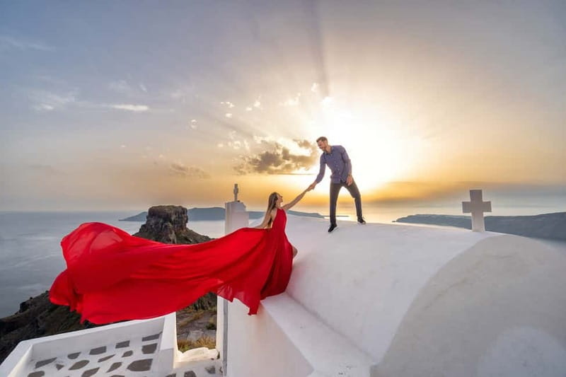 Santorini: Flying Dress Photo © Photoshoot "Express Package" - Practical preparation for Imerovigli