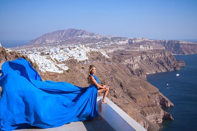 Santorini Flying Dress Photo Session Experience - Choosing your flying dress color: the 24-color catalog method