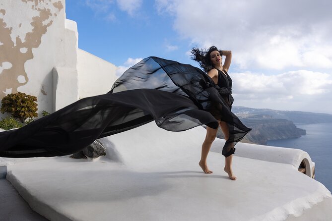 Santorini Flying Dress Photoshoot with a Pro Photographer - Booking details that can save you trouble