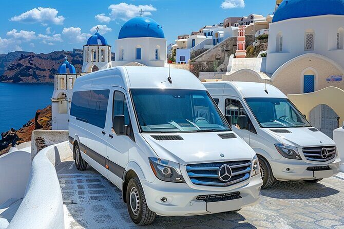 Santorini: Full Island Tour & Sunset with Local Guide & Pick-up - Akrotiri Lighthouse: Panoramic Aegean Views in a Short Stop