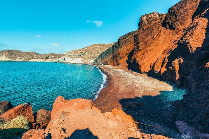 Santorini: Full Island Tour & Sunset with Local Guide & Pick-up - Oia Free Time and Sunset: What One Hour Lets You Do