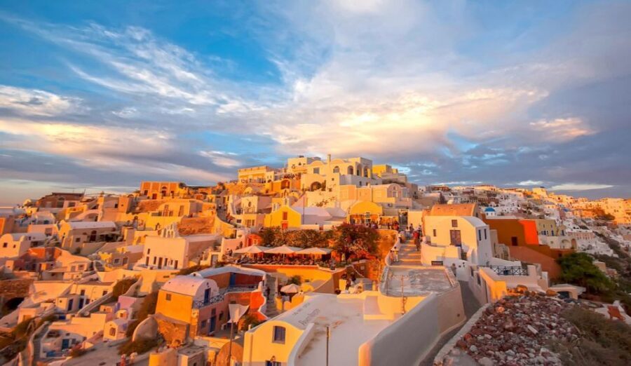 Santorini: Guided Island Day Trip with Beach Visit - Red Beach Sightseeing and Akrotiri Village: Short Time, Real-World Conditions