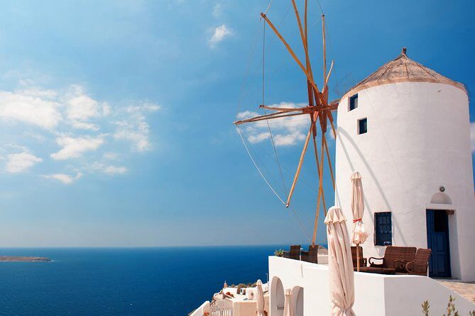 Santorini Highlights and Venetian Castles Small-Group Day Tour - Wine Tasting at Artemis Karamolegos: The Canava Setting Changes the Mood