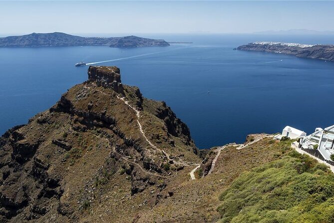 Santorini Highlights Half-Day Private Tour - Pyrgos Kallistis: Choose Between Panoramas or Quiet Old Santorini