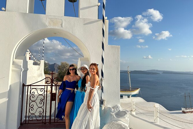Santorini Highlights Small-Group Tour with Authentic Greek Lunch - Firostefani and the blue dome