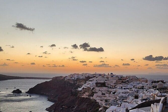 Santorini Highlights Tour 5 Hour - A 5-hour Santorini loop that fits real sightseeing time