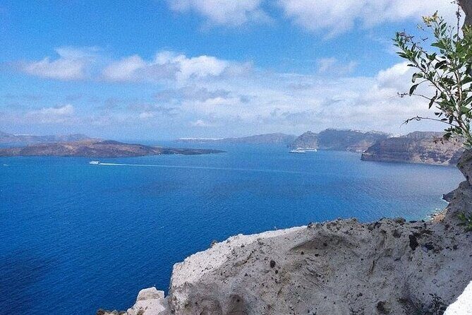 Santorini Highlights Tour 5 Hour - Getting started: meeting up near the cable car or Caldera yachting office