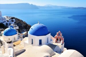 Santorini Highlights Tour (Day/Sunset) - Oia (Start Strong): Iconic Caldera Views Without Wasting Time