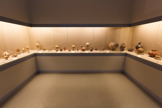 Santorini History & Archeology Tour - Key points at a glance
