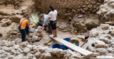 Santorini HISTORY & ARCHEOLOGY Tour (up to 8 guests) - Ancient Thera high above the sea