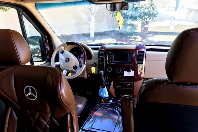 Santorini Hotel/Port & Airport Transfers - A practical way into Santorini