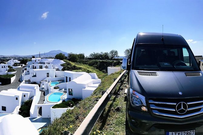 Santorini Hotel-Villas Transport & Transfer Services - Why a Santorini transfer can save you trouble