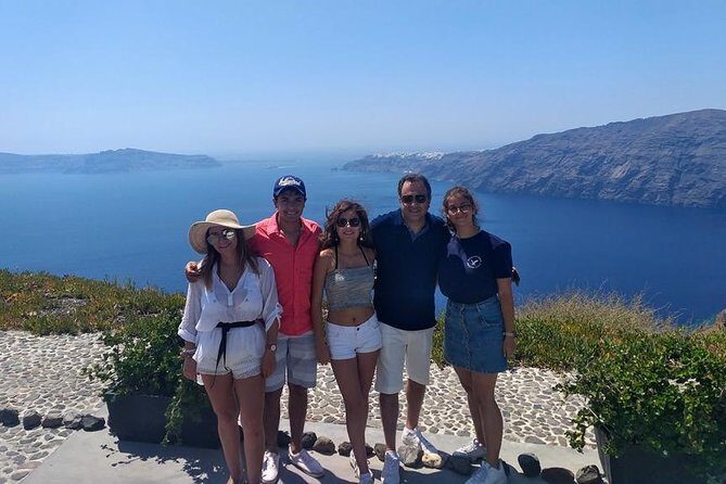 Santorini in 5 hours: Oia, Traditional Villages & Black Beach - Stop 1: Firostefani for Blue-Dome Views and Caldera Angle