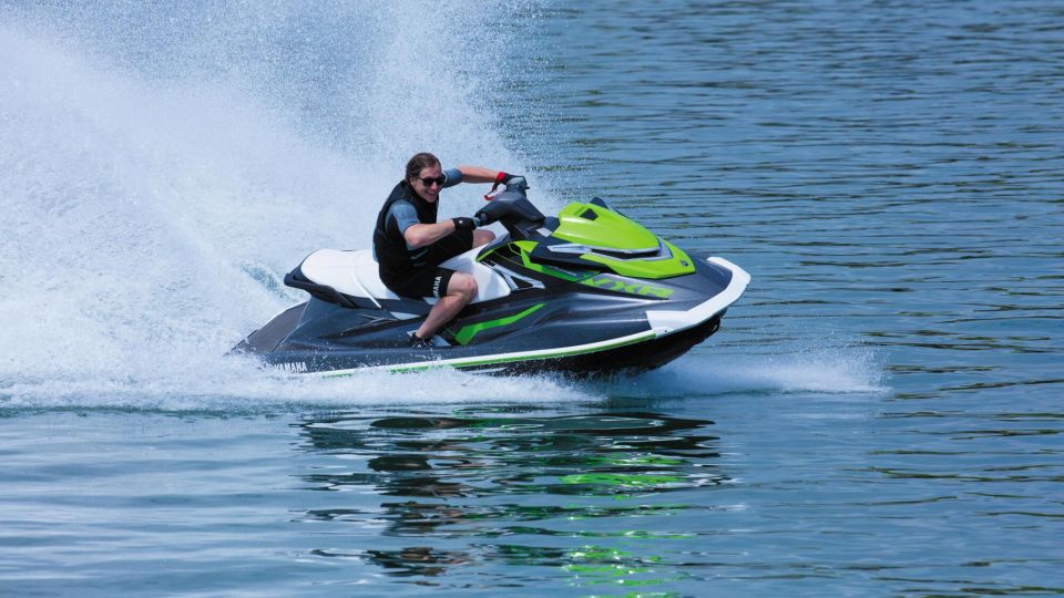 Santorini:Jet Ski Rental Perissa,Perivolos,St. George - Who should book this ride