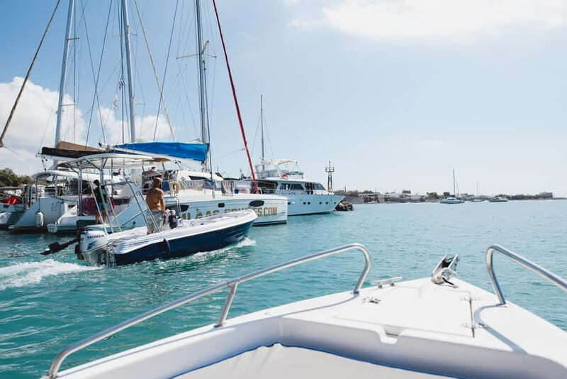 Santorini: License-Free Boat Rental with Ice, Water, & Fruit - Practical Stuff That Can Make or Break Your Day