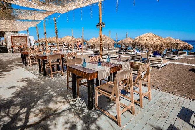 Santorini like a local: Discover local flavors by exploring the island! - Who will enjoy this Santorini food tour most?