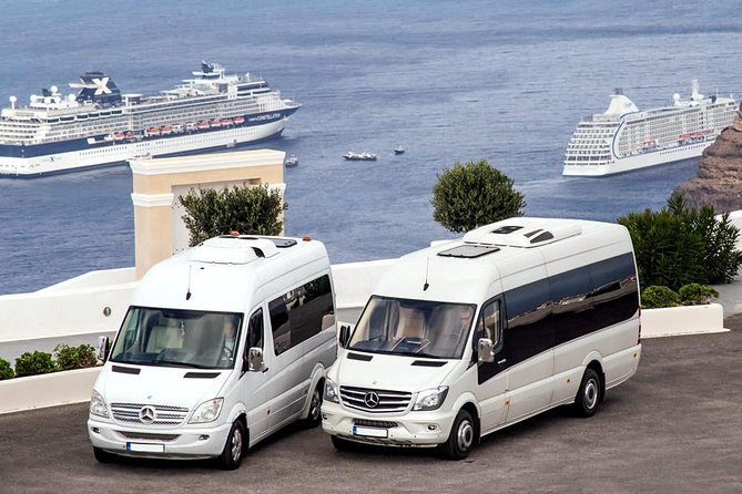 Santorini local private tour for small group - A useful first look at Santorini in five hours