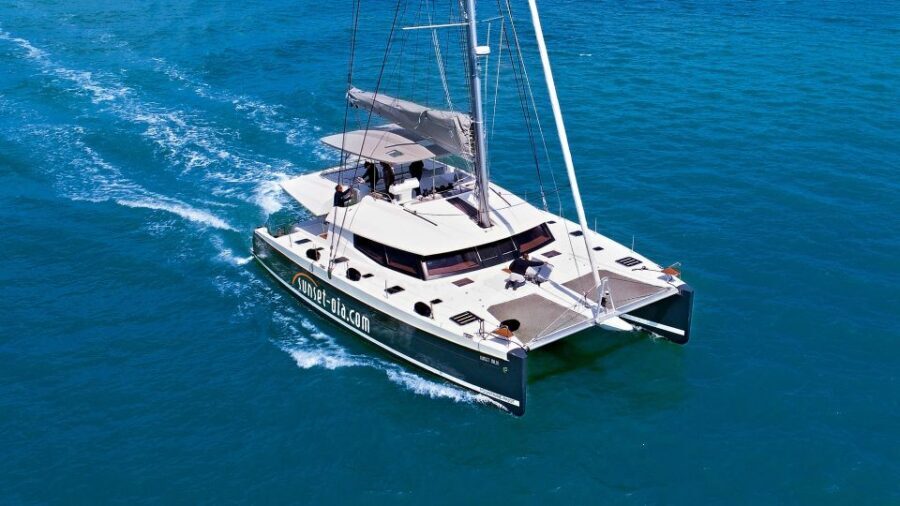 Santorini: Luxurious Catamaran Cruise with Meal & Open Bar - Small-Group Comfort on a Newer Fleet: Up to 20 People