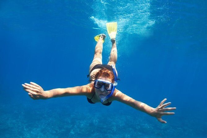 Santorini Luxury Catamaran Day Cruise with BBQ,drinks,transfer - Hot Springs stop: swim time, the 30-minute rhythm, and a smart clothing tip