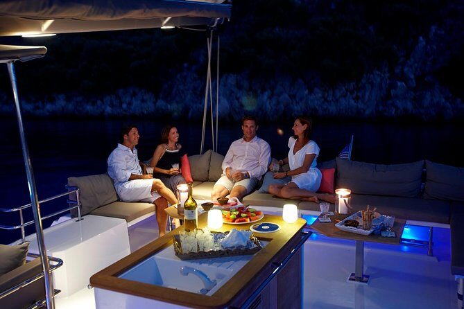 Santorini Luxury Catamaran Sunset Cruise with BBQ, Drink and Transfer - Drinks, BBQ, and the small comforts that matter at sunset