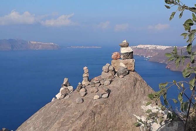 Santorini Luxury private tour for small groups - Firostefani and the famous blue dome